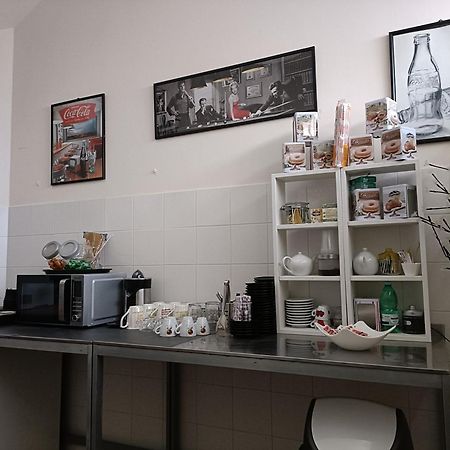 Casa Vacanza In Pieno Centro Storico Vicino Ostuni E La Riserva Di Torre Quaceto San Vito dei Normanni Eksteriør billede