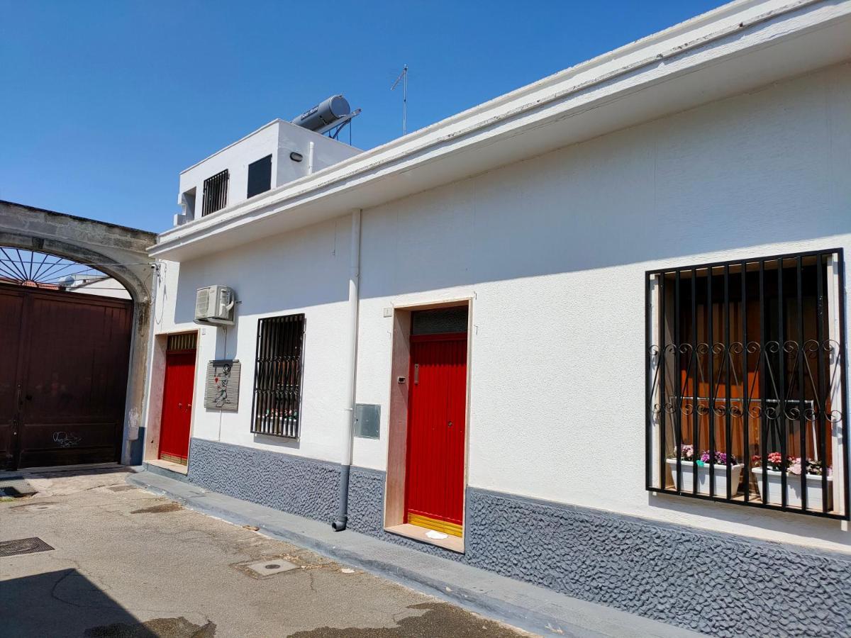 Casa Vacanza In Pieno Centro Storico Vicino Ostuni E La Riserva Di Torre Quaceto San Vito dei Normanni Eksteriør billede